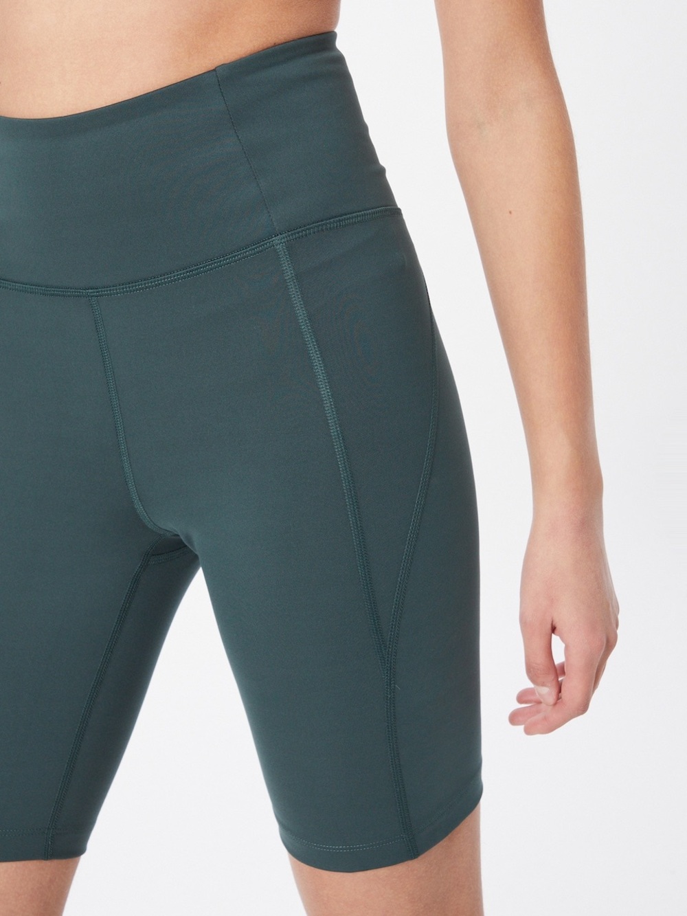 GIRLFRIEND bike shorts